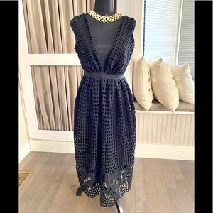 NWT Gracia Cage Dress